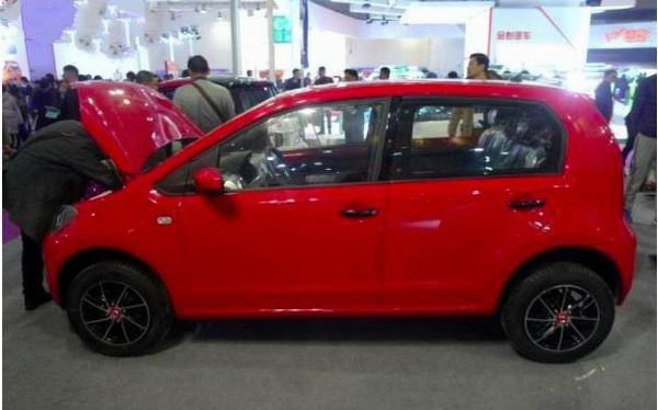 專業(yè)生產(chǎn)PVC護(hù)套、銅排、鋁排、新能源電池銅/鋁軟連接-人禾電子