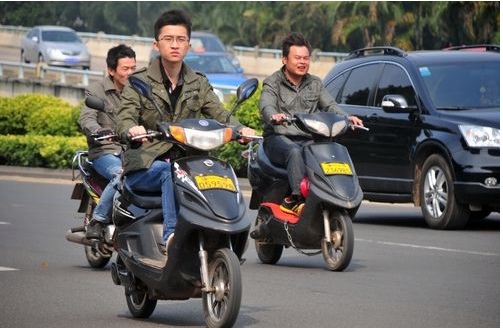 超標(biāo)電動車