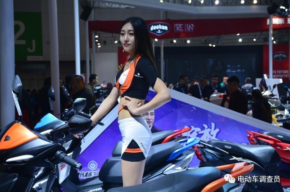 專業(yè)生產(chǎn)PVC護(hù)套、銅排、鋁排、新能源電池銅/鋁軟連接-人禾電子