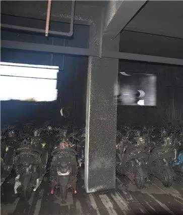 專業(yè)生產(chǎn)PVC護(hù)套、銅排、鋁排、新能源電池銅/鋁軟連接-人禾電子